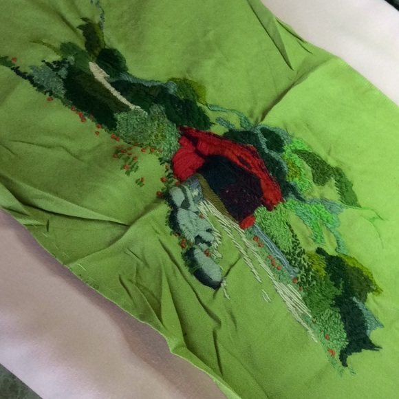 FINAL SALE PRICE 2 Unfinished Projects + EmbroideryThread - Picture 4 of 4